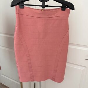NWT! New Look - Mauve/Blush Rose Bandage Skirt